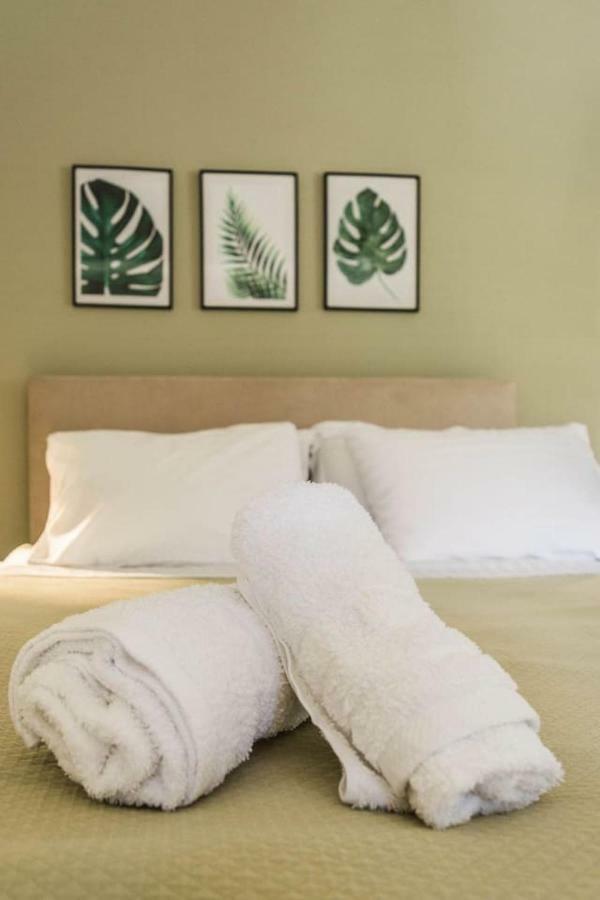 Sofia Appartement Kalamáta Buitenkant foto